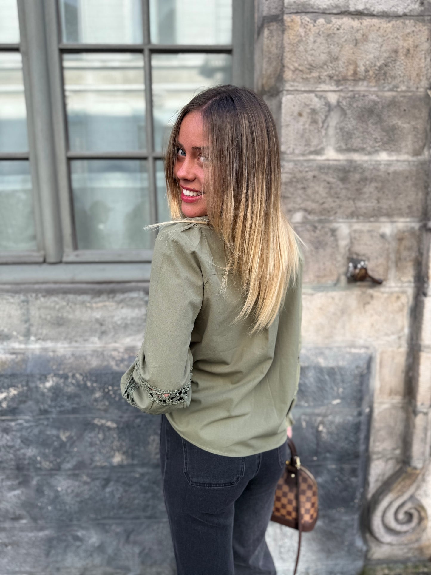 Blouse brodée LUCILE