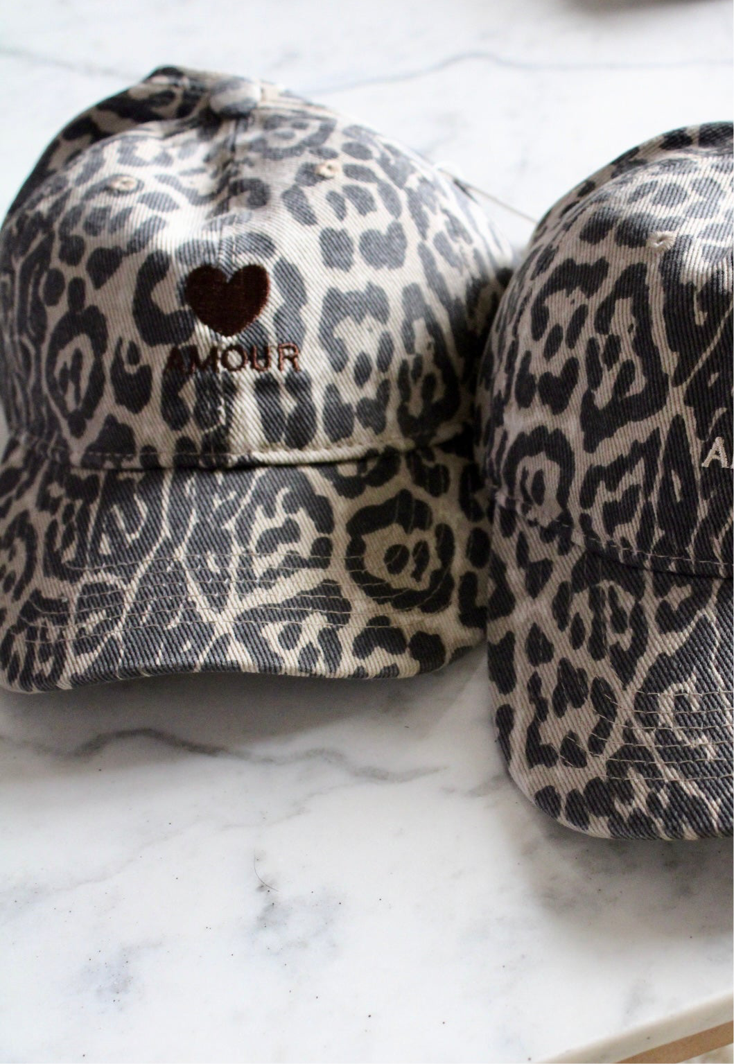 Casquette léopard AMOUR marron